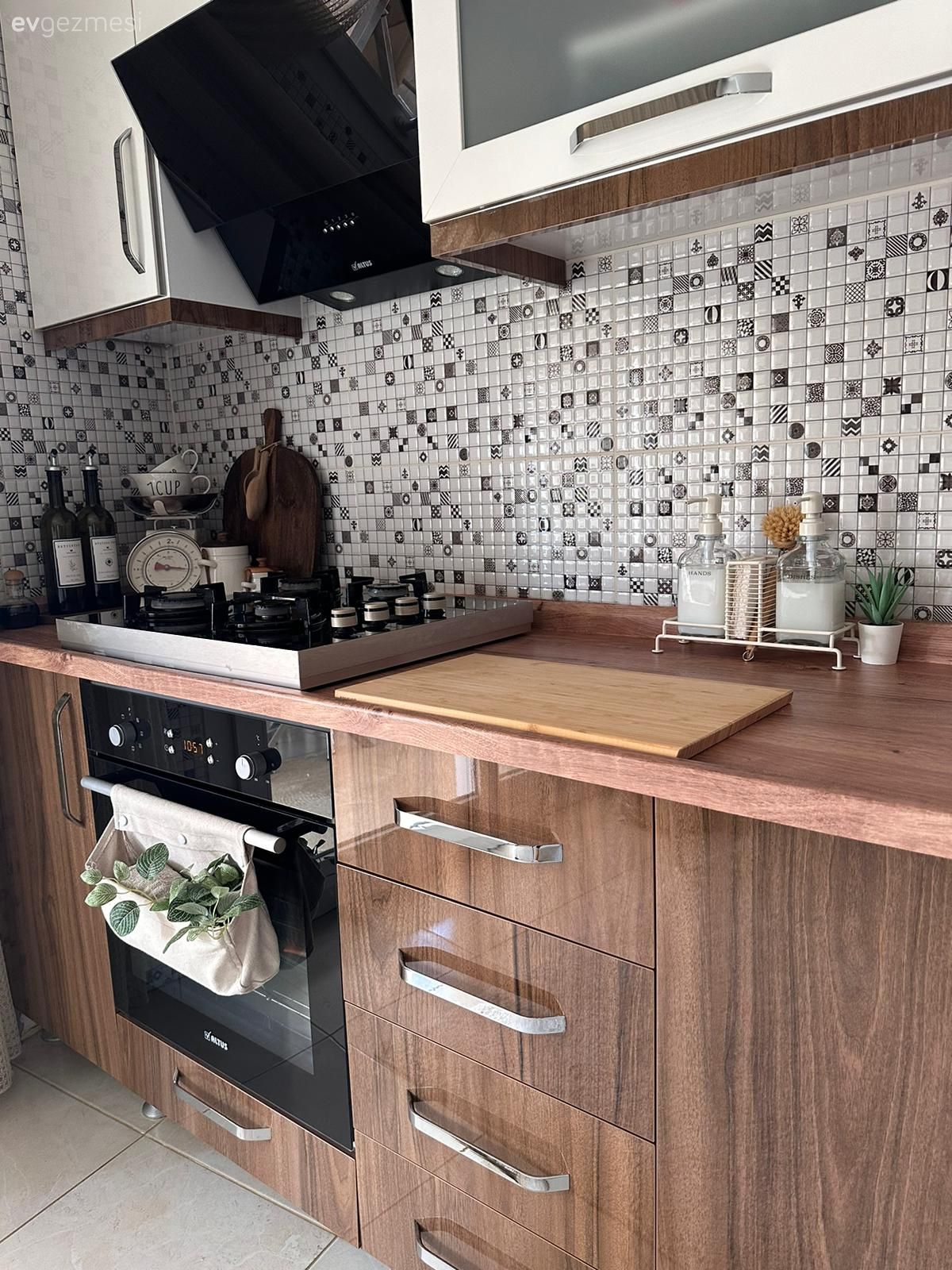 Mutfak aksesuarları, Mutfak, Ahşap mutfak