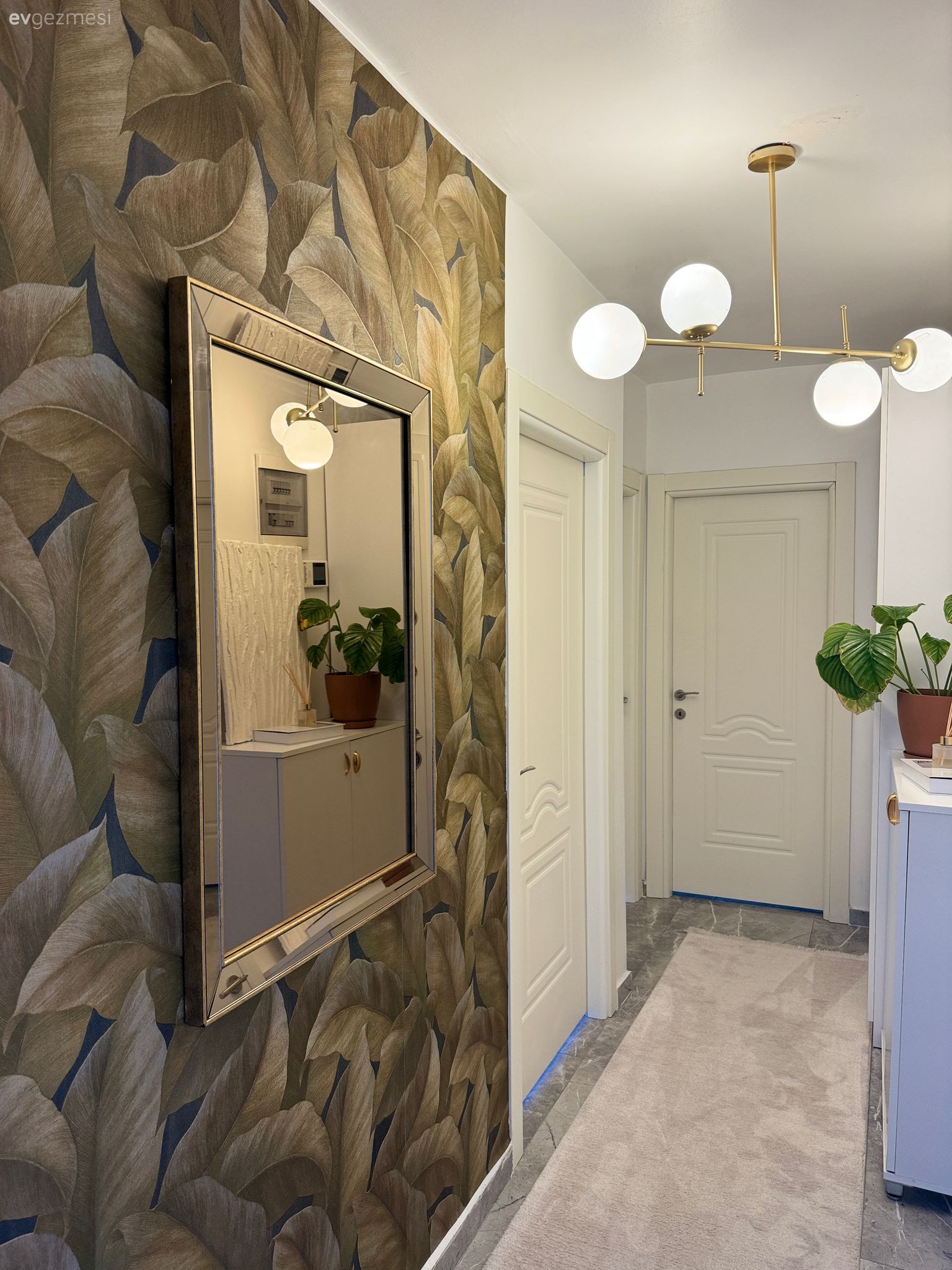 Bu İç Mimar Evi Her Zamana Uyum Sağlayacak Görünümde