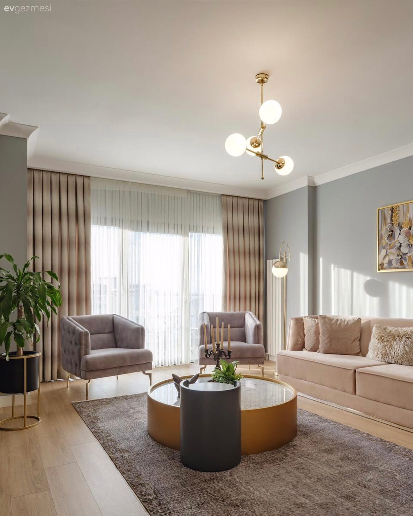 Kocaeli'deki İki Katlı Bu Evin Her Odası Ayrı Özene Sahip