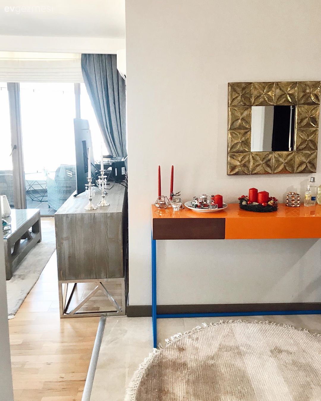 Antre, Turuncu, Mavi, Dresuar, Altın, Ayna, Şamdan, Ev Aksesuar, Antre halısı, Yuvarlak halı, Halı