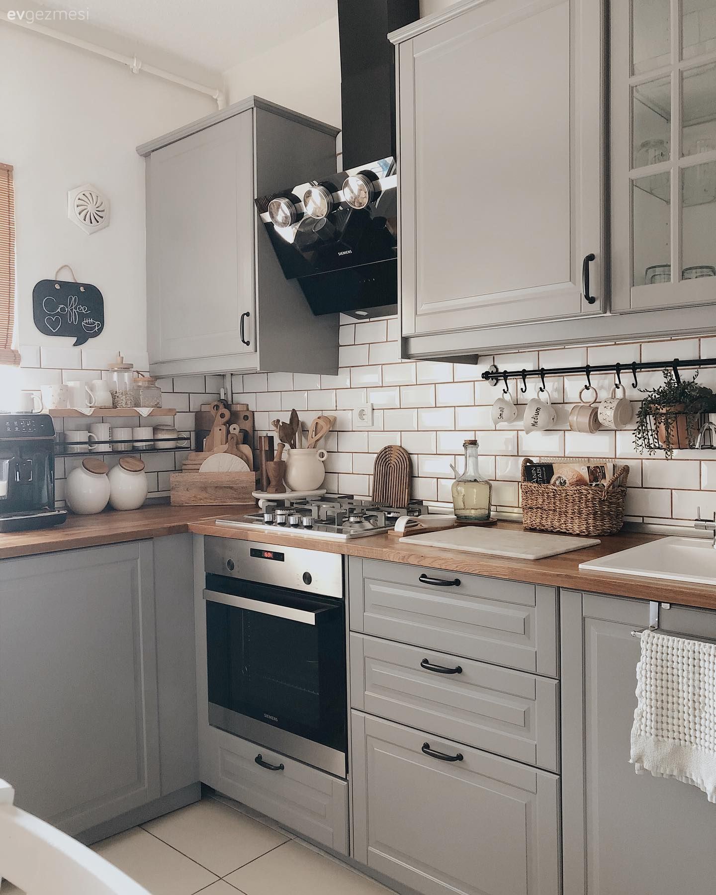 Country ve İskandinav Stili Kucaklayan Ahşap Sever Bir Ev!