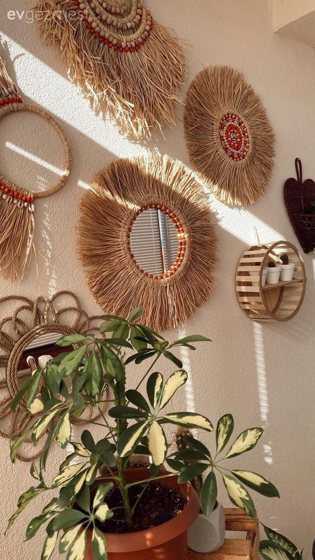 Bu Balkonda Alanın Şekline Uygun Çözümlere Başvurulmuş!