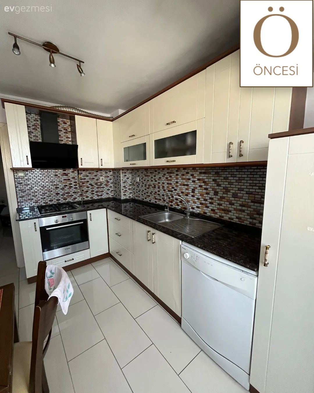 Öncesi&Sonrası: Sadece Boya ile Tüm Kabuğunu Değiştiren Mutfak!