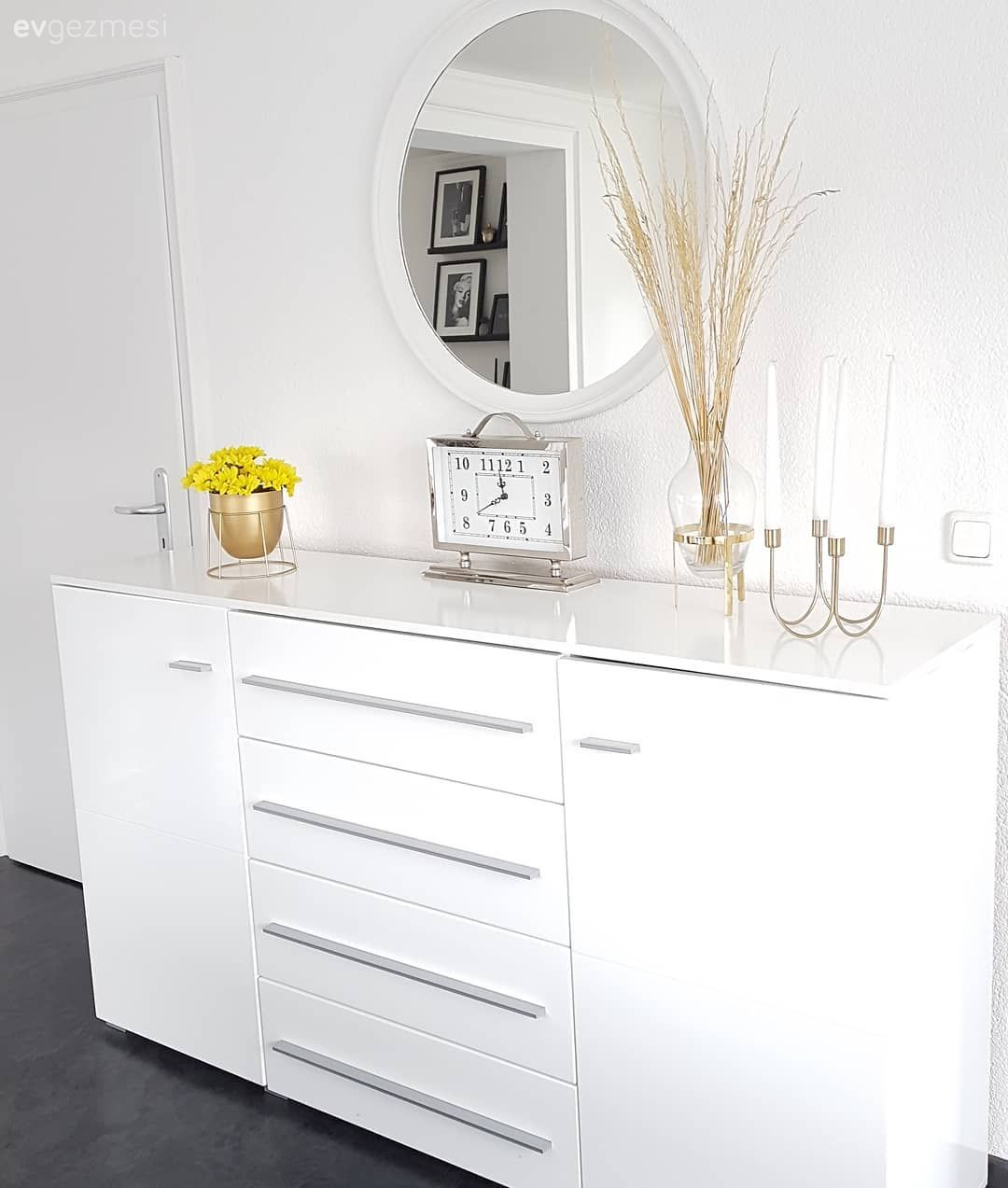 Beyaz, Konsol, Konsol üzeri dekoratif objeleri, Şamdan, Ev Aksesuar, Yuvarlak ayna, Dekoratif ayna