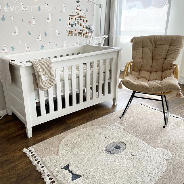 Bebek odası, Beyaz, Gri, Vizon, Beşik, Duvar dekorasyonu, Halı, Sandalye