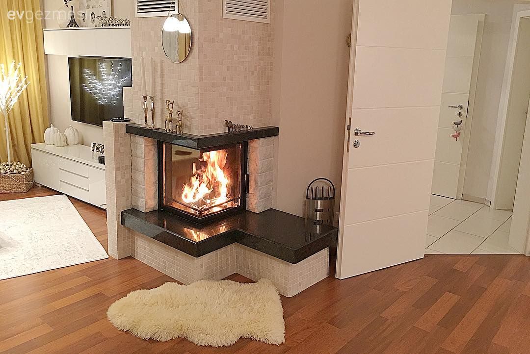 Dekorasyona Sıcacık Dokunuş: Şöminelerle Dekore Edilmiş Evler