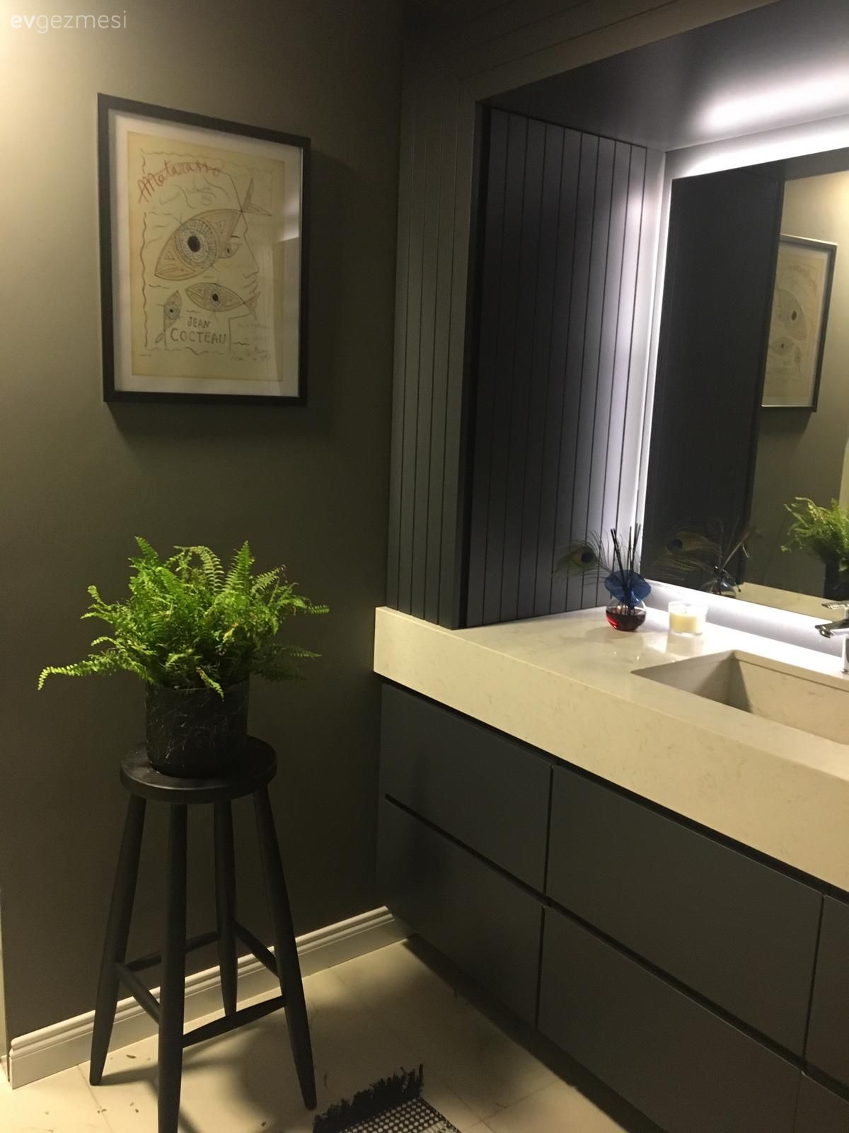 Öncesi&Sonrası:  Antrasit Tonuyla Karizmatik Görünüm Kazanan Banyo