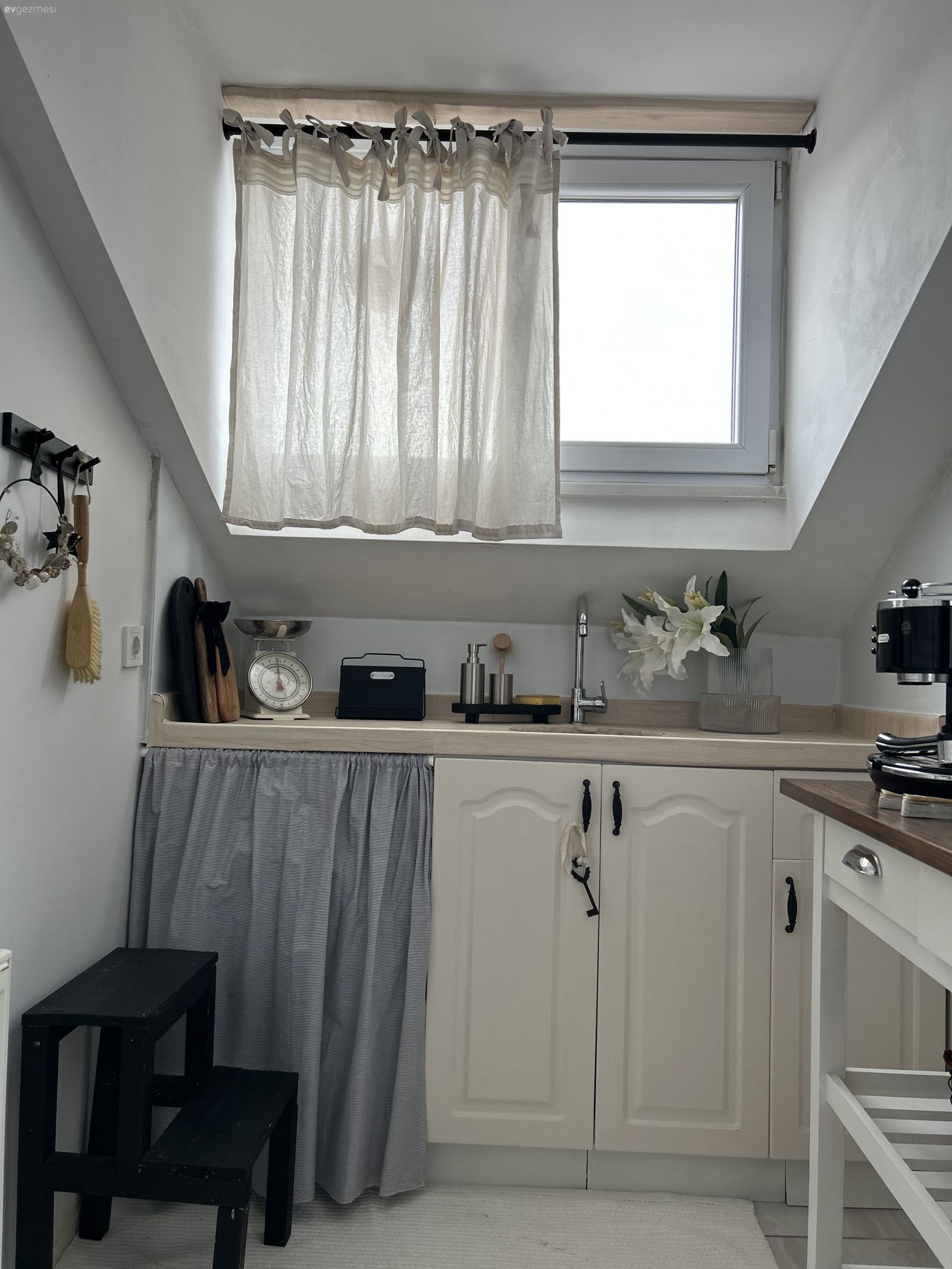 Öncesi&Sonrası: İki Kapaklı Teras Mutfağı Şimdi Keyifli Kahve Mekanı!