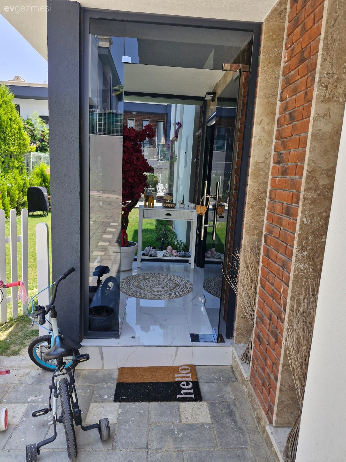 Villa, Dekoratif Objeler, Dresuar