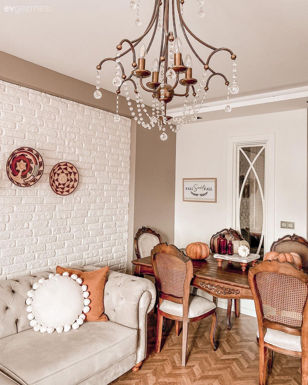 Bu Adana Evinde Hem Geçmişi Hem De Bugünü Bulmak Mümkün