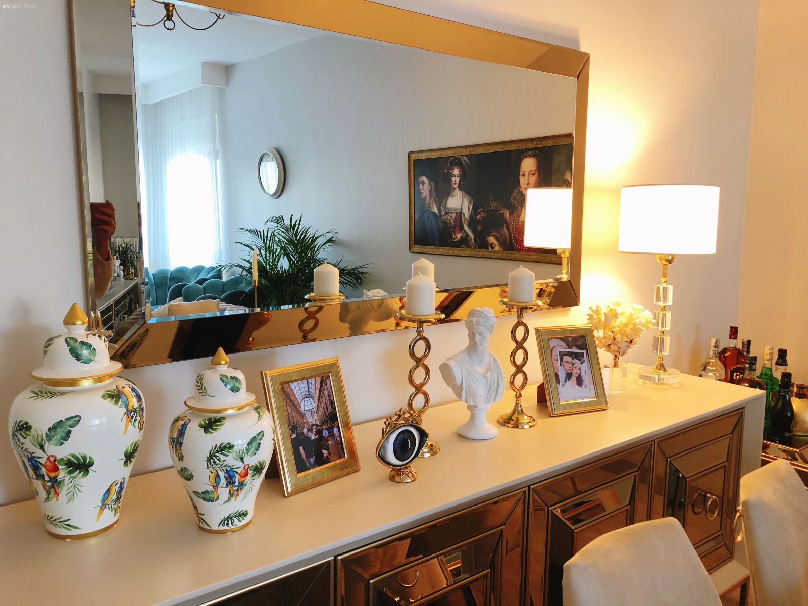 Bu İstanbul Evinde Renklerin Arasından Su Sızmıyor!