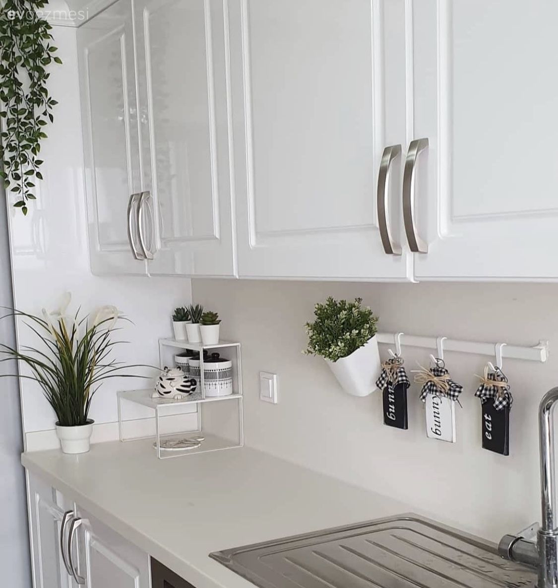 Modern Tasarımların Nostaljiyle Karıştığı Bir İstanbul Evi