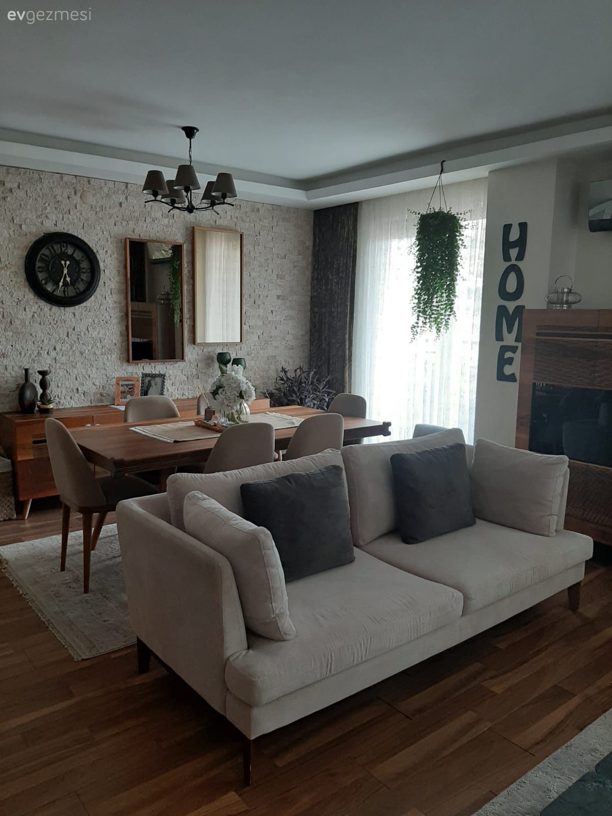 Bu Evde Popüler Trendler Kişisel Yorumlarla Yeni Bir Hal Almış!