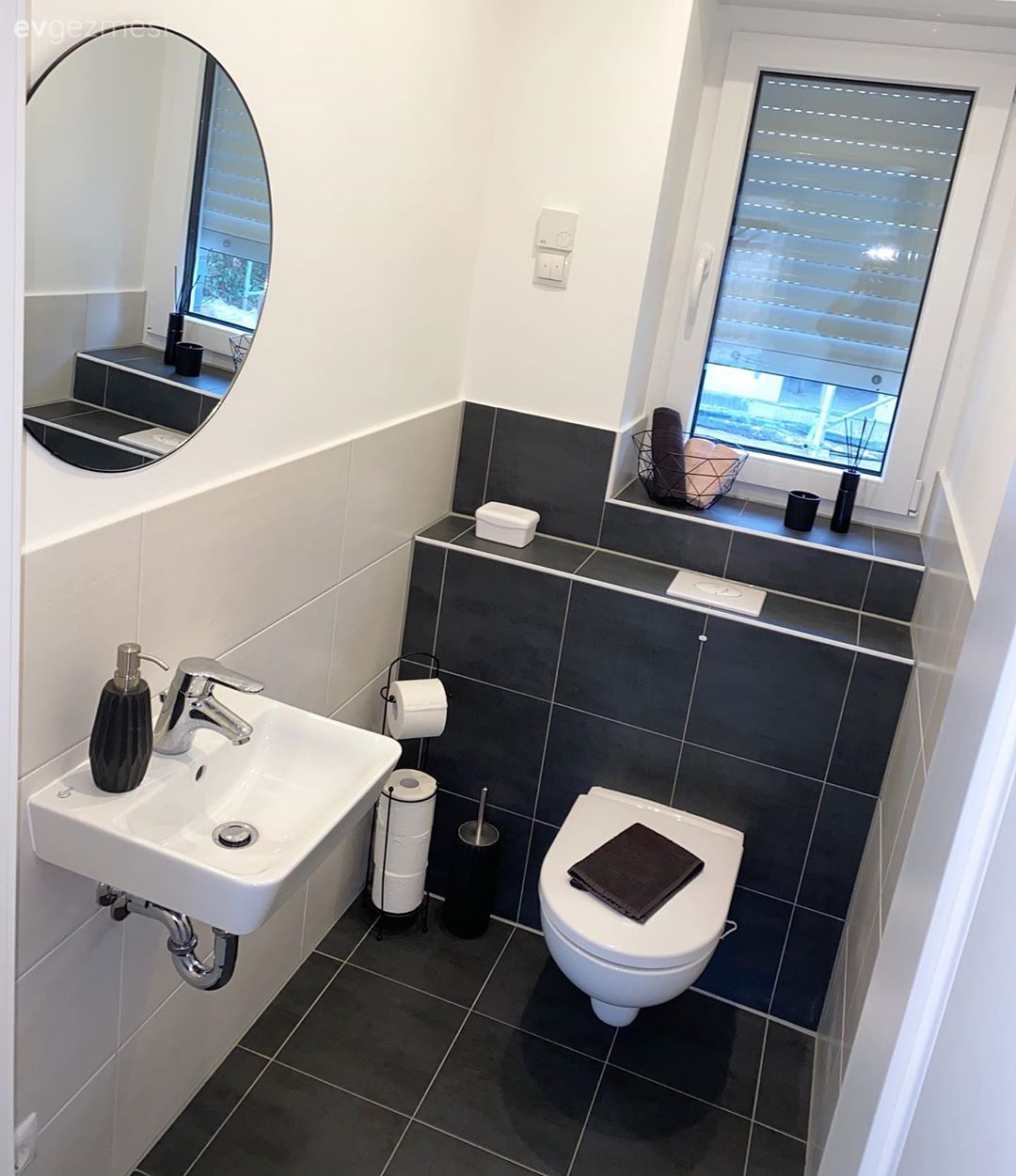 Banyo, Beyaz, Siyah, Yuvarlak ayna, Dekoratif ayna, Banyo seramikleri