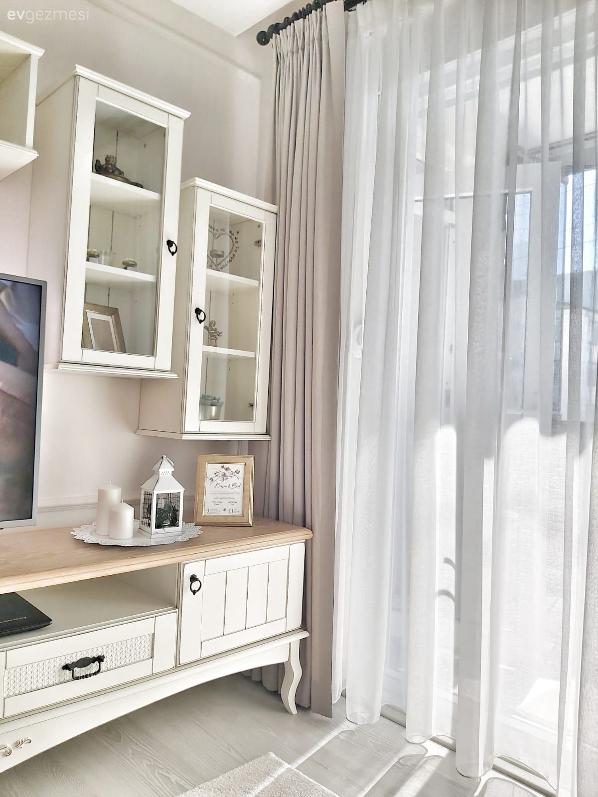 Ev Gezmesi: Ferahlık ve Huzur Saçan Bir Antalya Evi