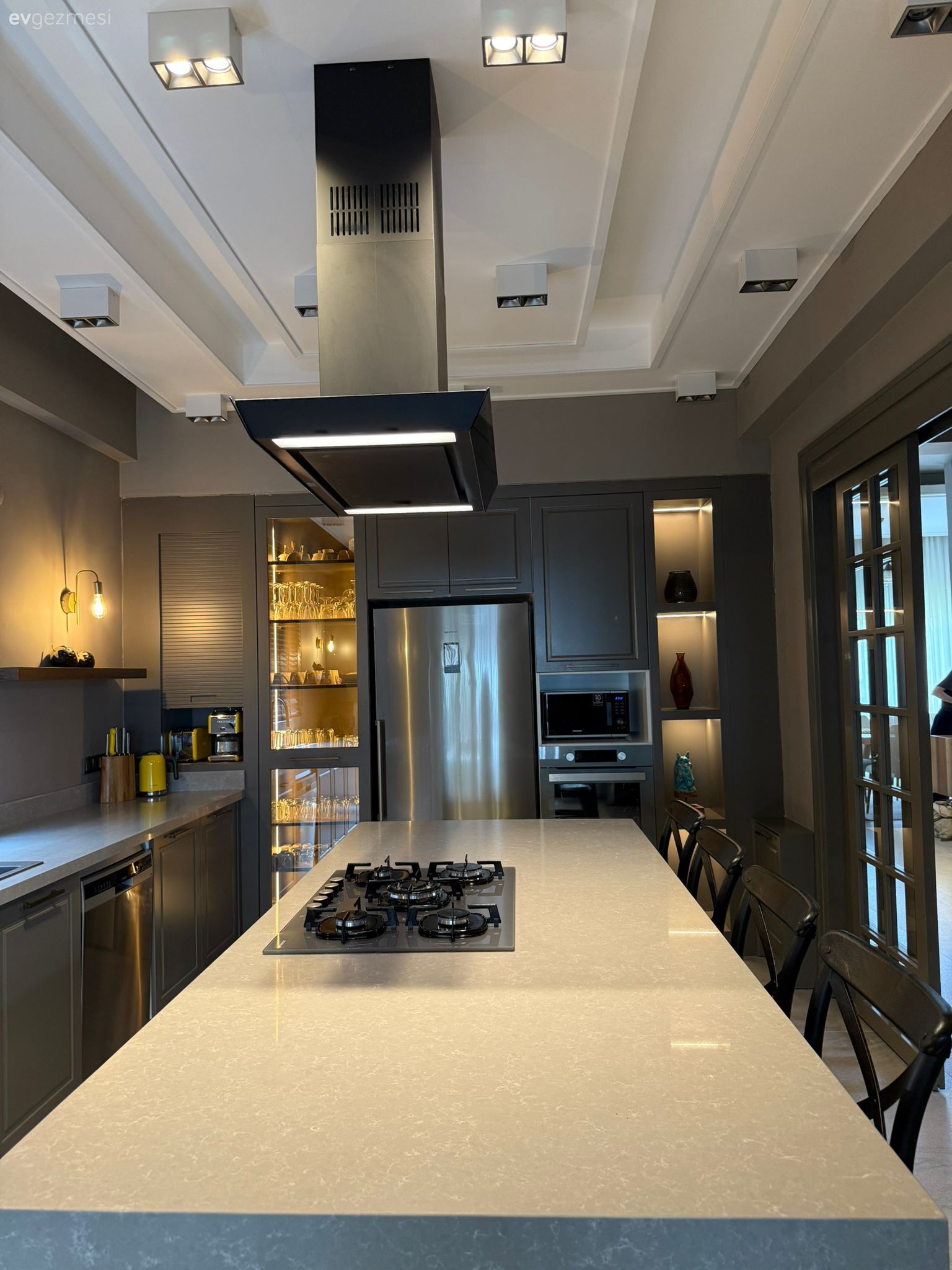 Isparta'daki Bu Lüks Evde Her Şey Zamansız Modernliği İşaret Etmiş