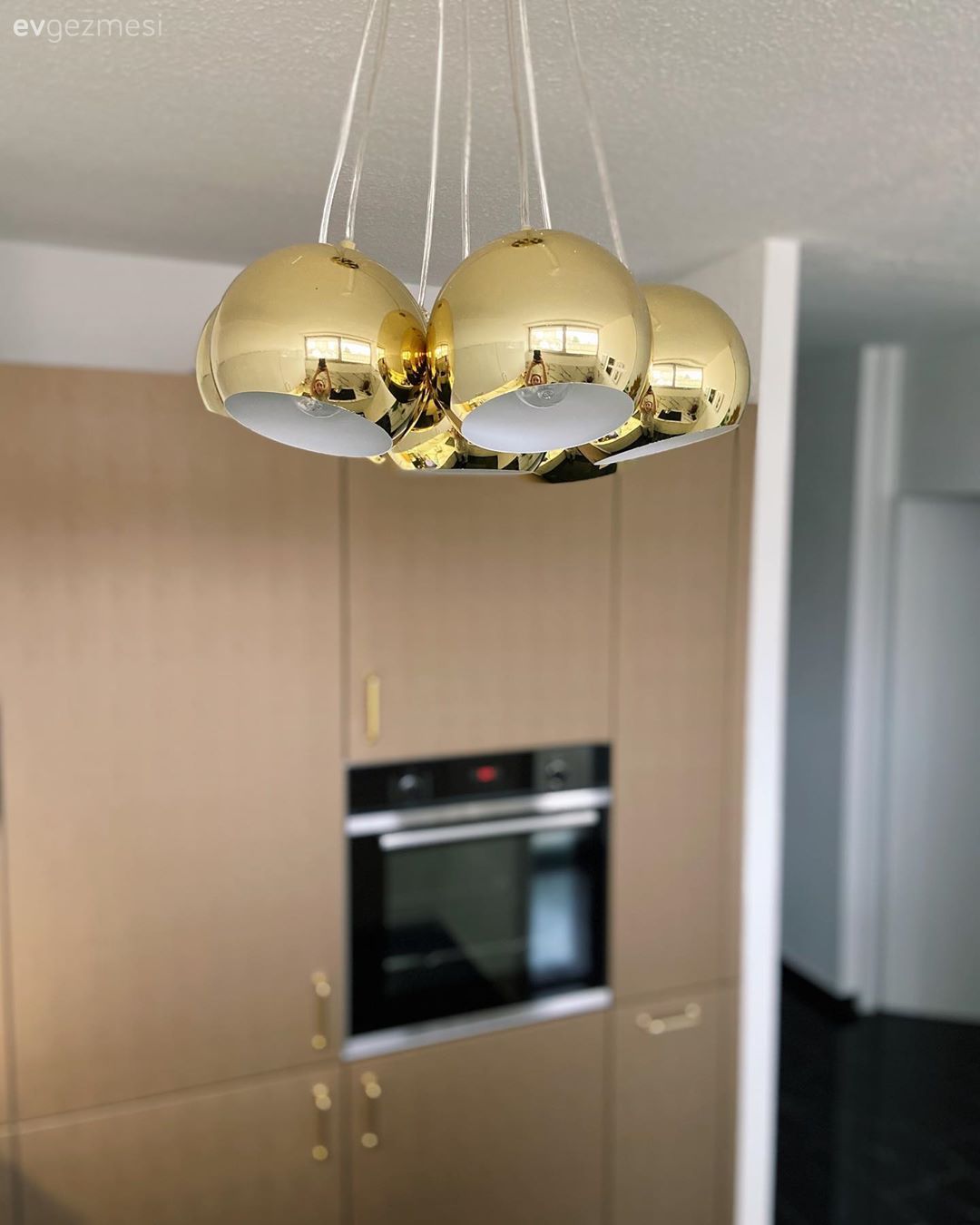 Bu Parıldayan Evin İçinde Renkler Bayram Ediyor!