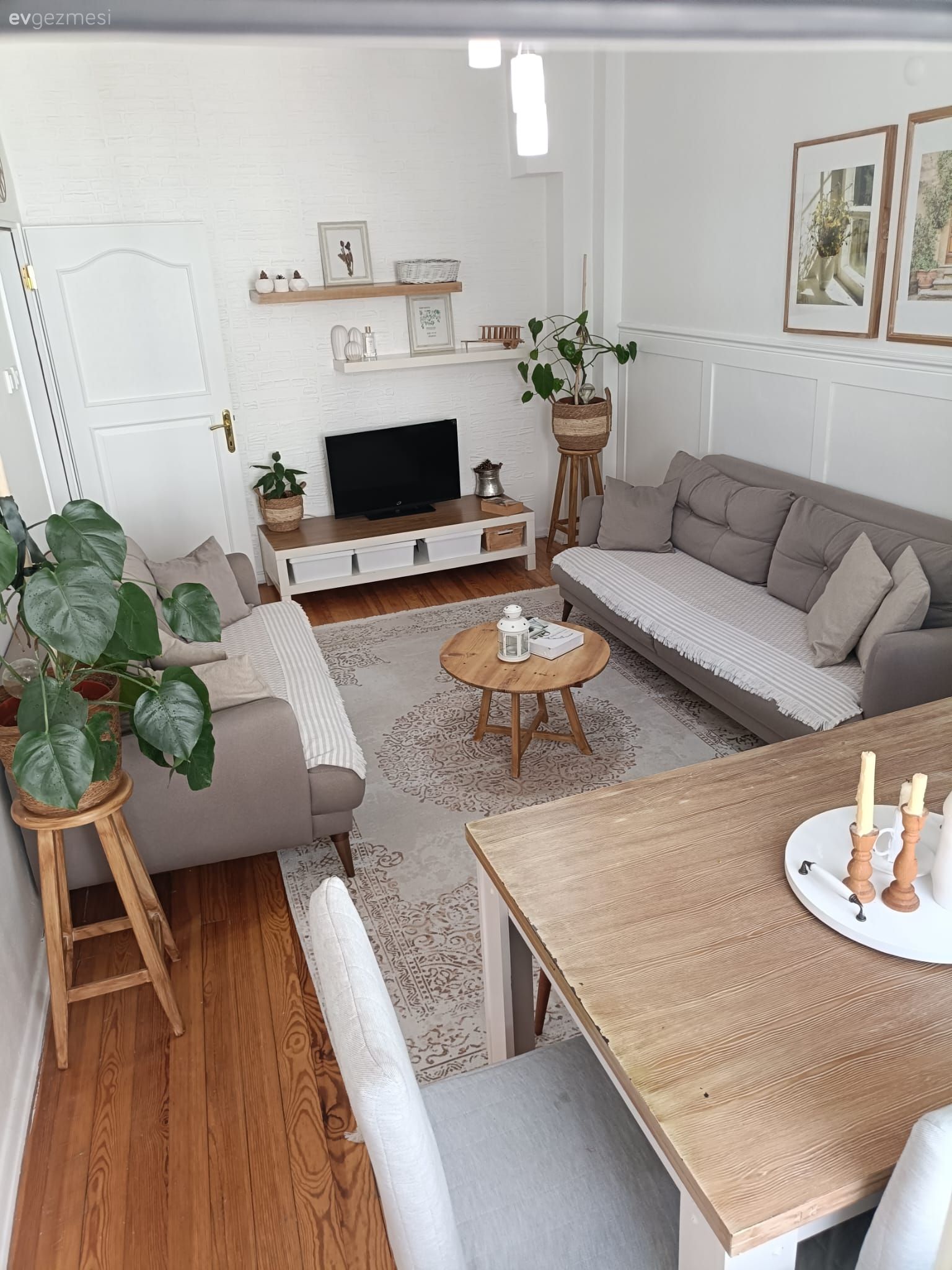 Bu İstanbul Evinde Duvarlardan Küçük Detaylara Her Yer Emek Dolu