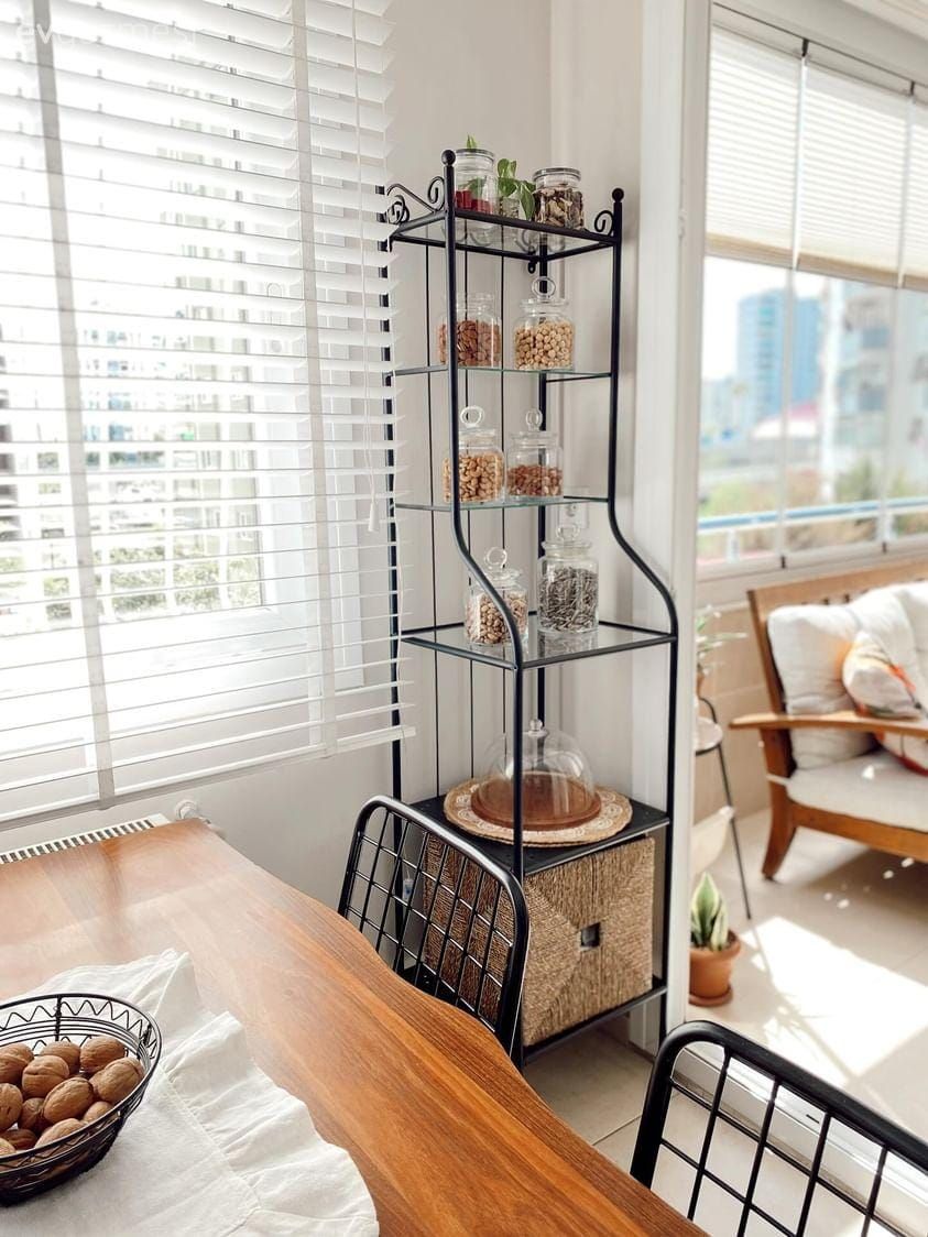 Bu Adana Evinde Mutfak Ferah Salon da Oldukça Sıcak!