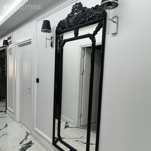 Bu Evin Vazgeçilmezleri Siyah, Beyaz ve Gri!