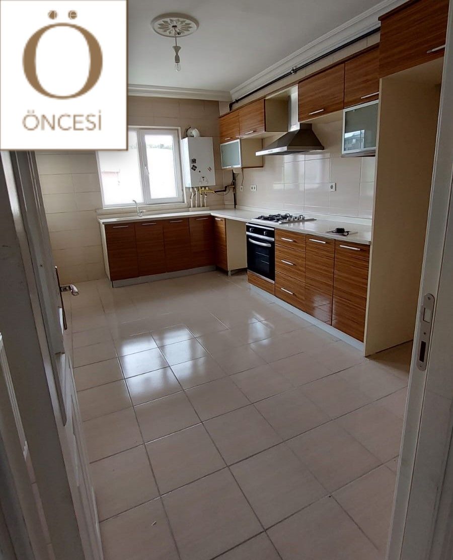 12 Yıllık Evin Mutfağı Şimdi Yeni Doğmuş Bebek Gibi!