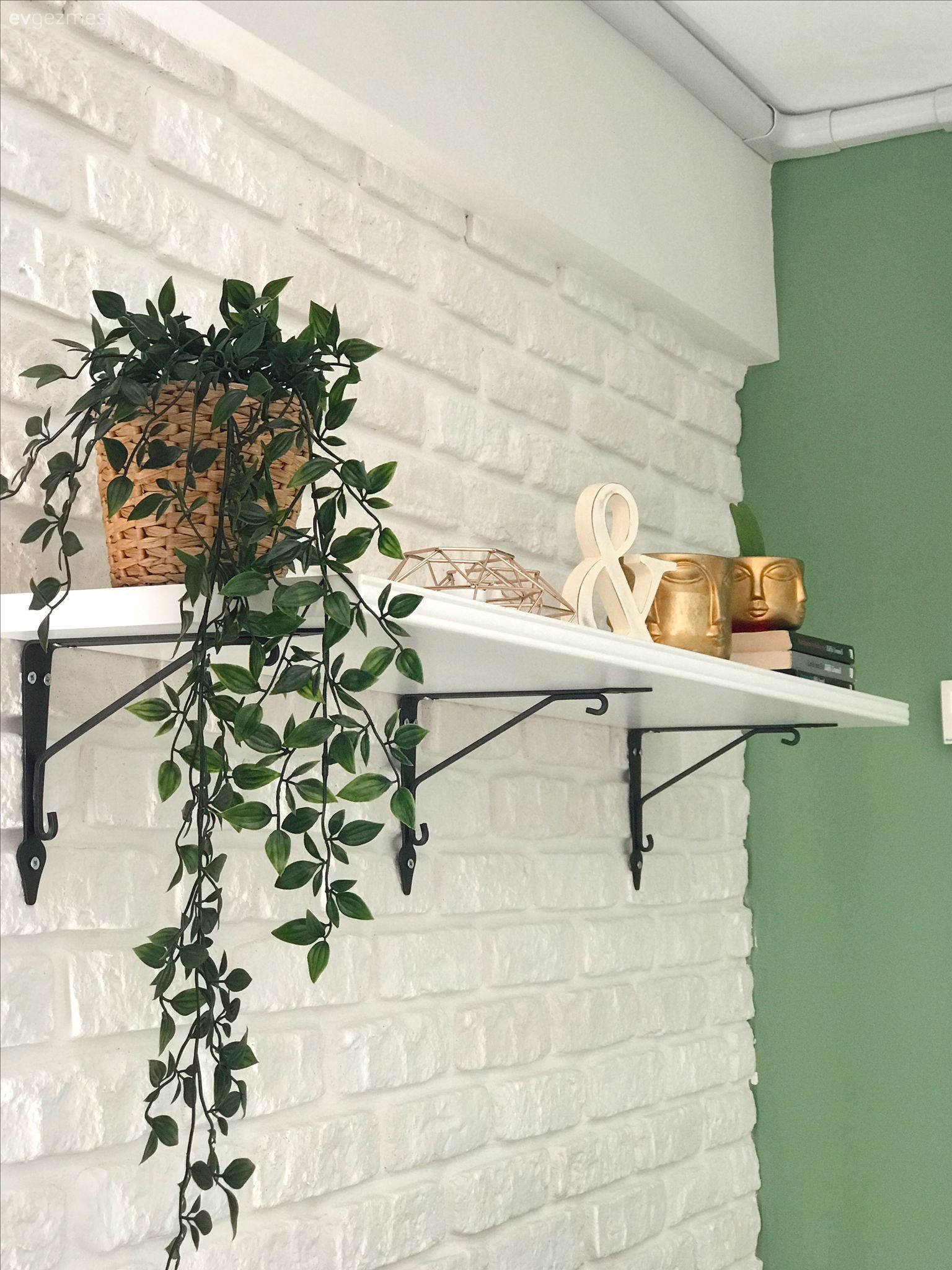 Taş duvar, Duvar dekorasyonu, Duvar rafı, Yeşil duvar, Beyaz