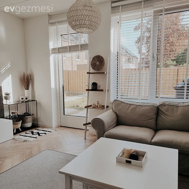 Bu Modern Evde Nötr Tonların Dinginliği Çok Seviliyor