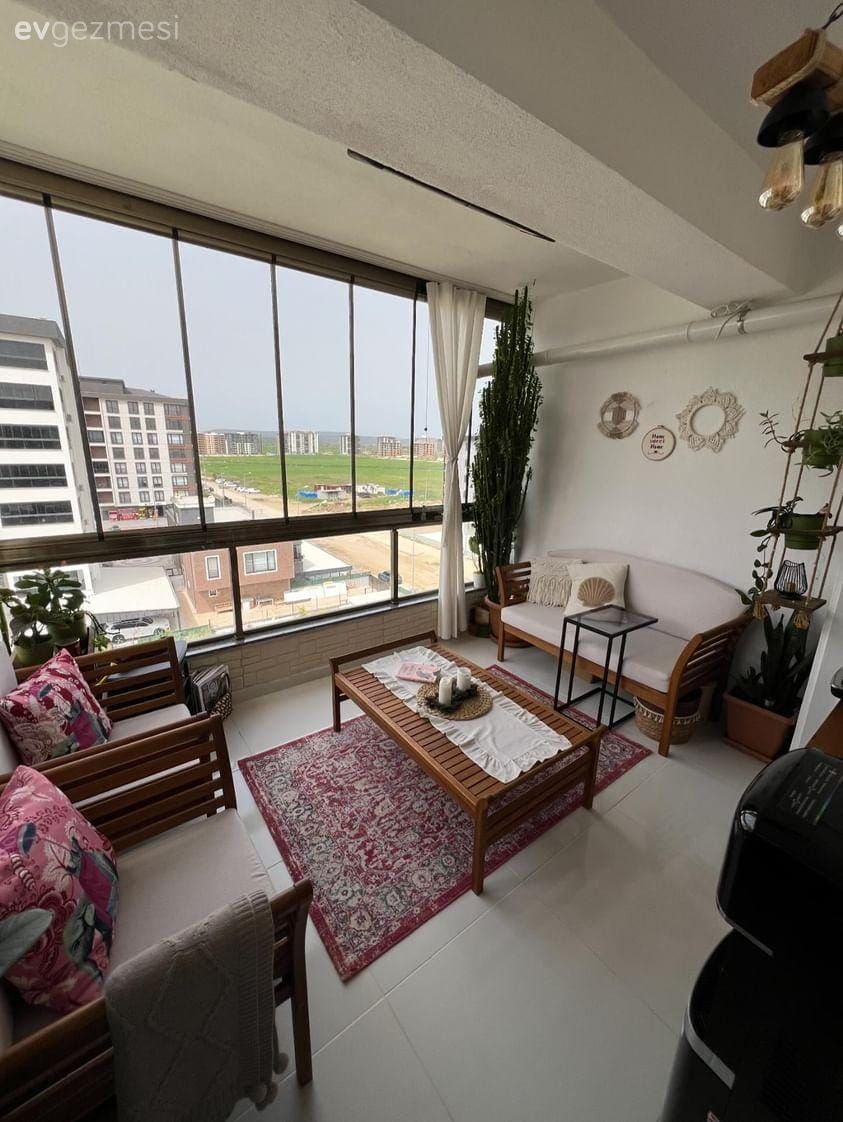 Çanakkale'deki Bu Balkon Keyif Yapmak İçin İdeal Ortam!