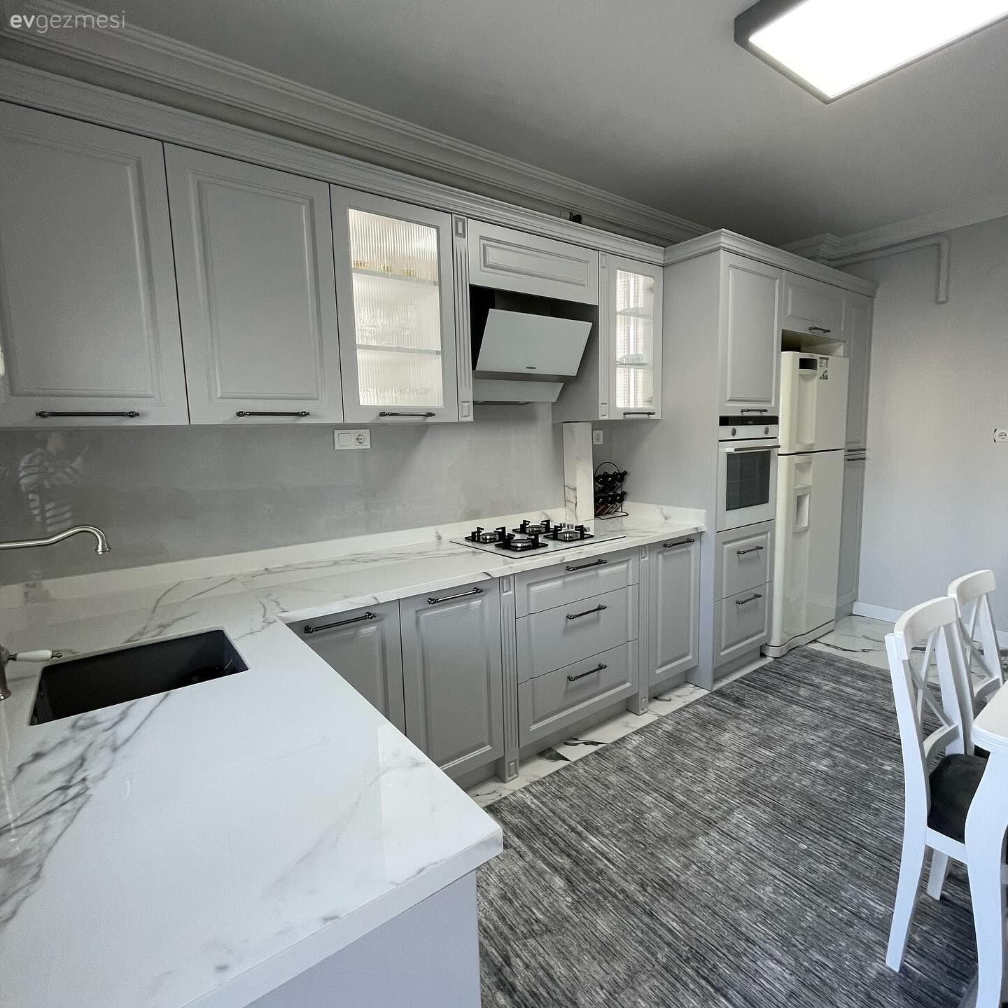 Öncesi&Sonrası: Kahverengiye Veda, Ferahlığa Sıcak Bir Karşılama!