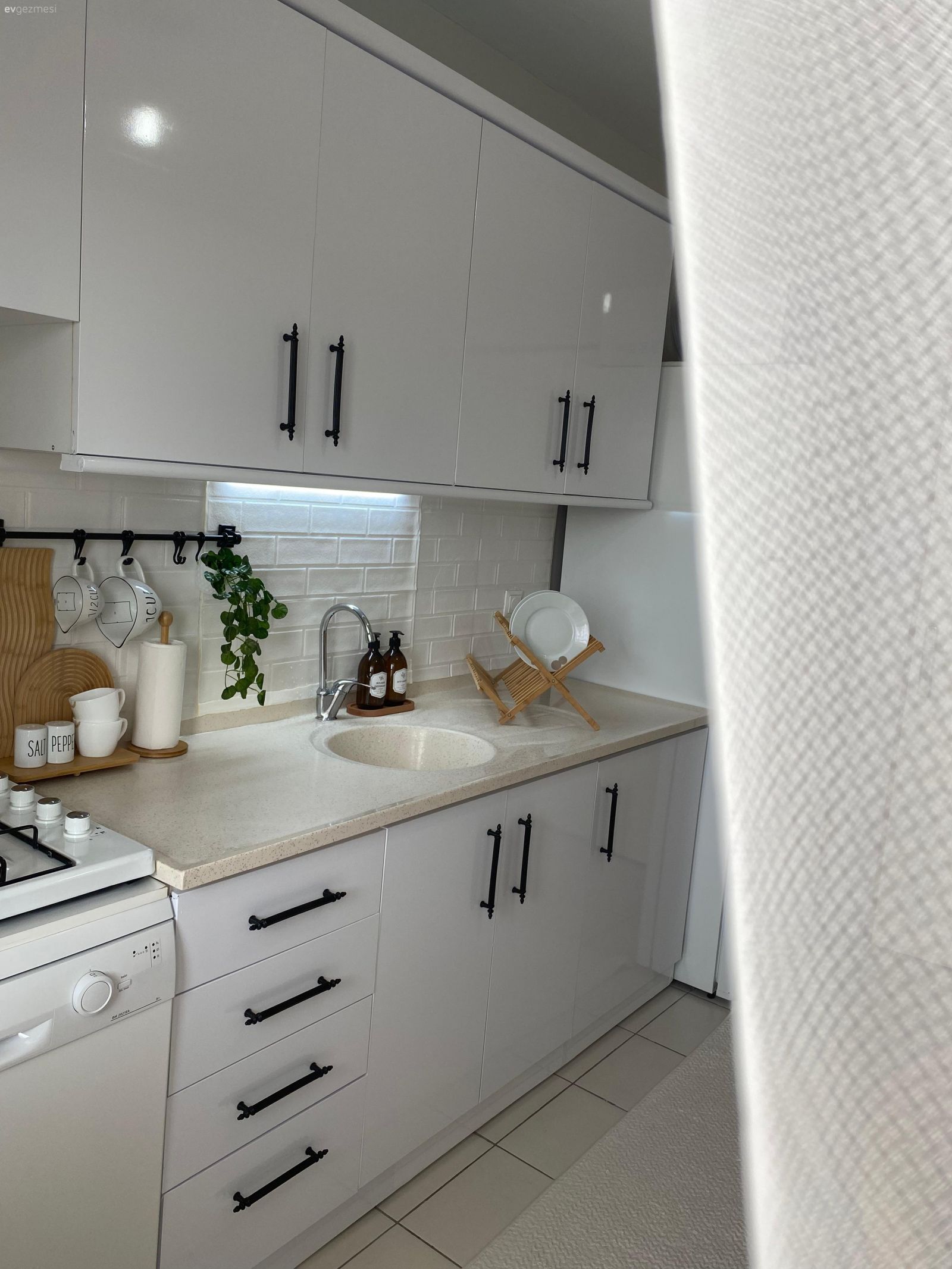 Mutfak, Beyaz, Mutfak aksesuarları, Mutfak tülü, Mutfak perdesi