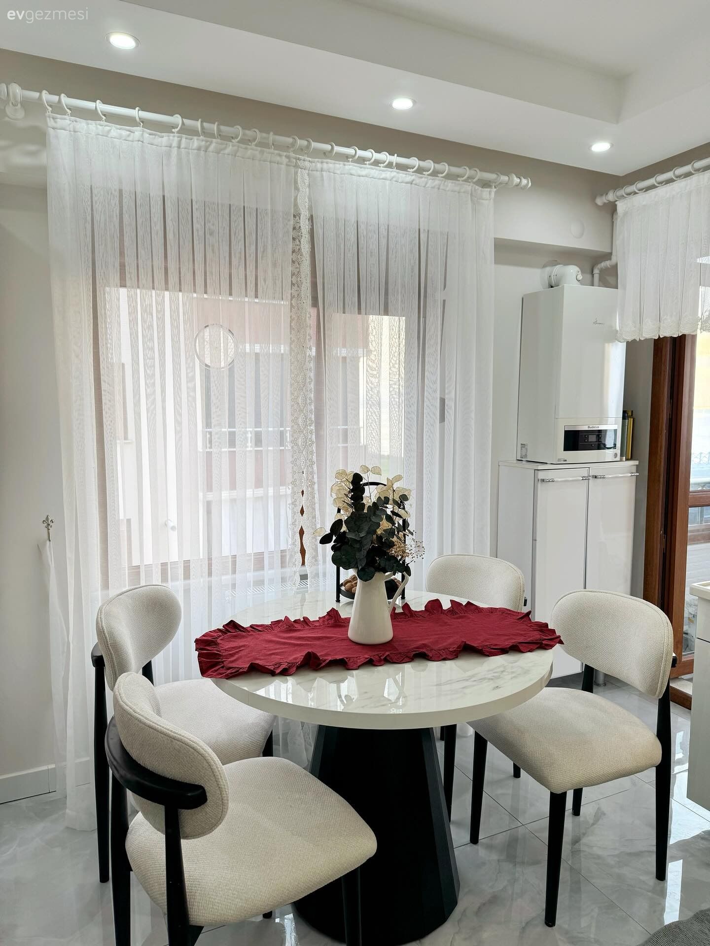 Bu Trabzon Evinde Her Odanın Tarzı Kendine Özgü