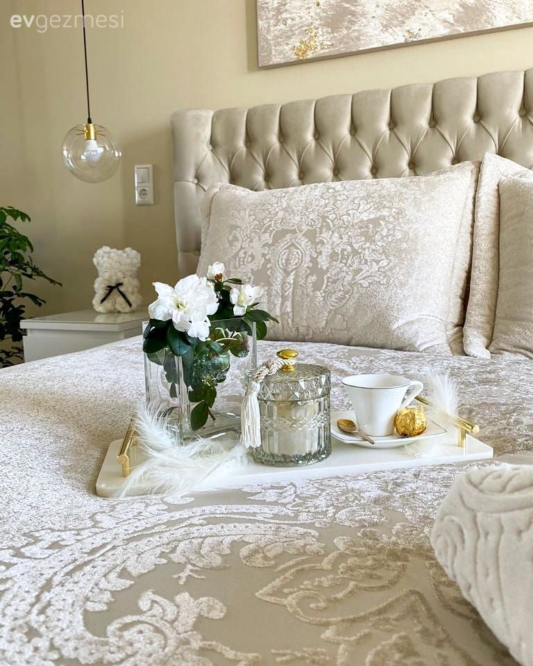 Beyazla Ferahlayan Bu Evde Dikkat Çeken Detaylar Unutulmamış