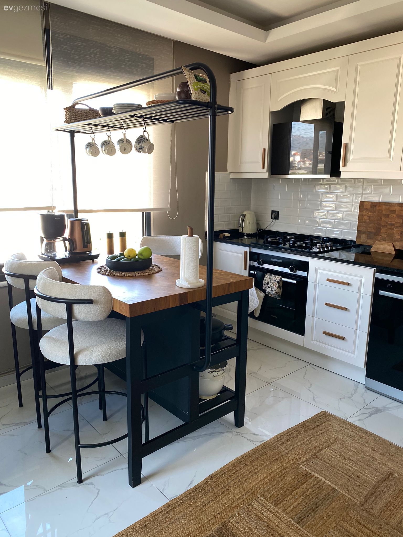 Yemek Keyfi İçin Apayrı Alana Yer Açan Antalya Mutfağı!