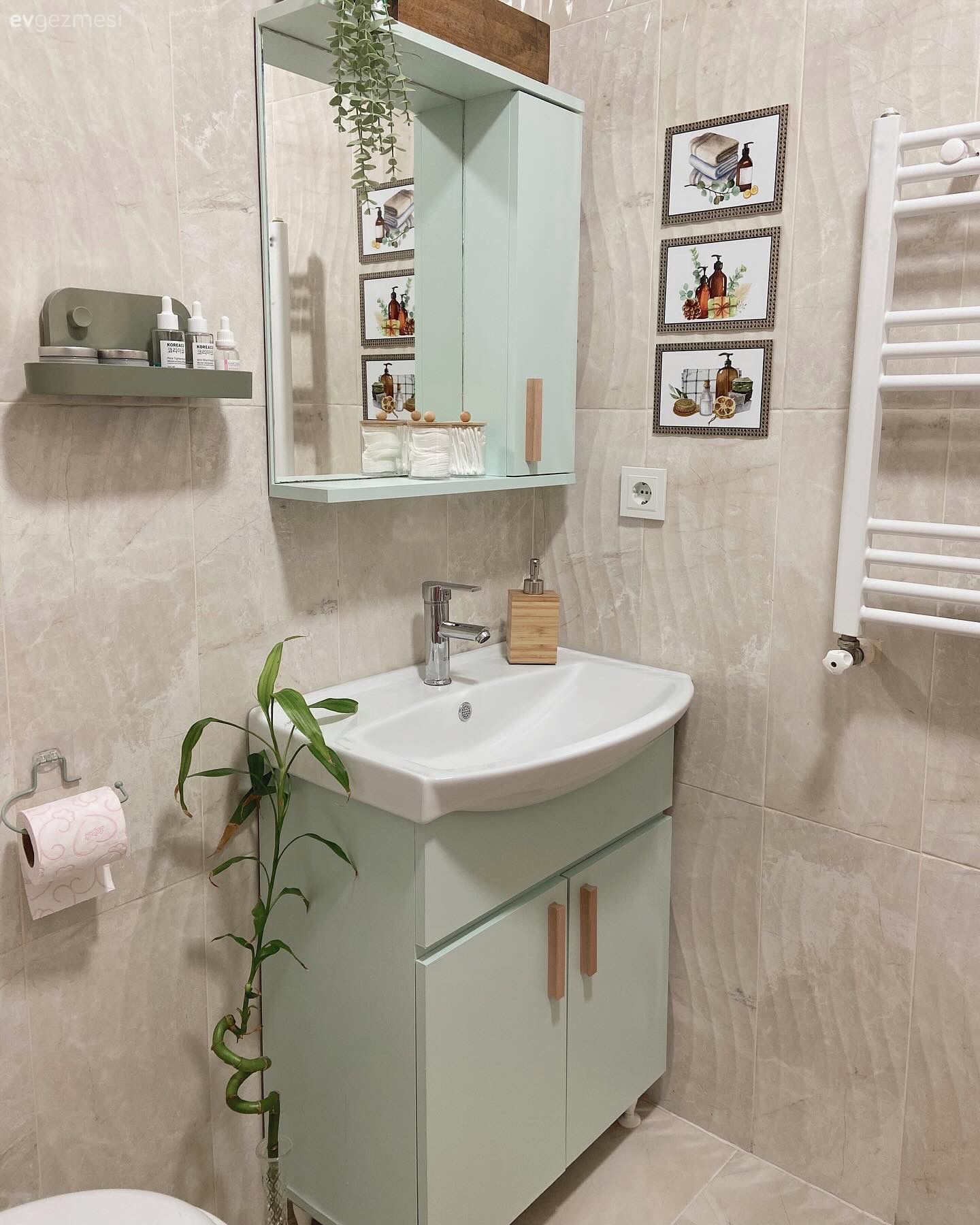 Sıradanlıktan Bunalan Beyaz Dolap Şimdi Daha Neşeli!