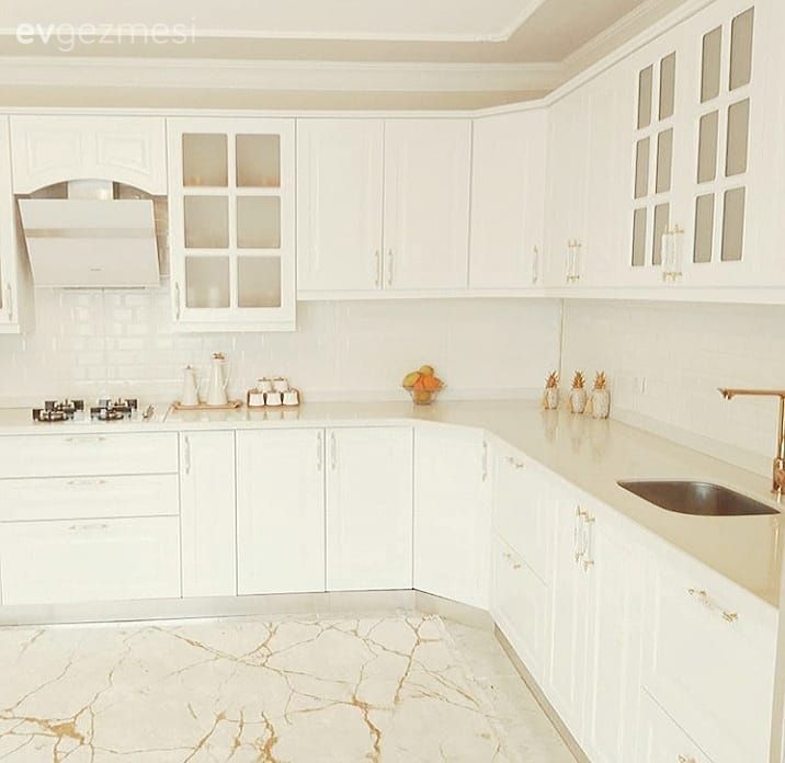 Bu Ferah Mutfakta Alana Sıcaklık Katan Detaylar Da Unutulmamış!