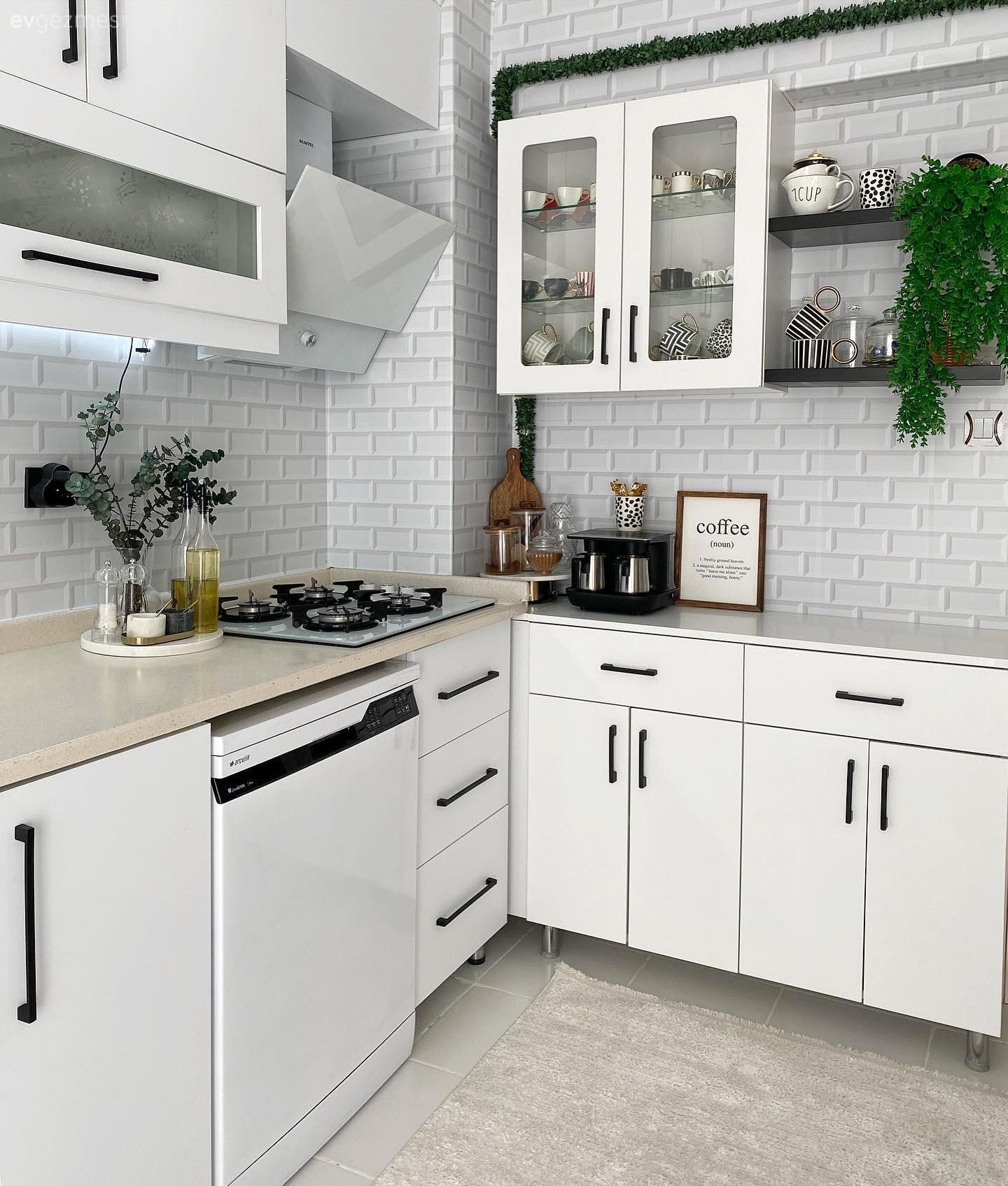 Bu Ankara Evinde Modern Stilin Sesi Çok Baskın