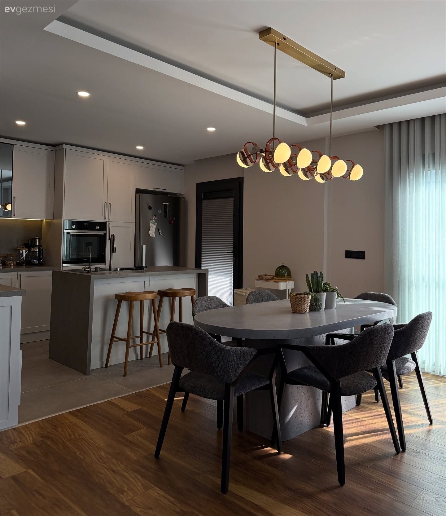 Bu Evde Kullanılan Mobilyaların Yakışmayacağı Yer Yok