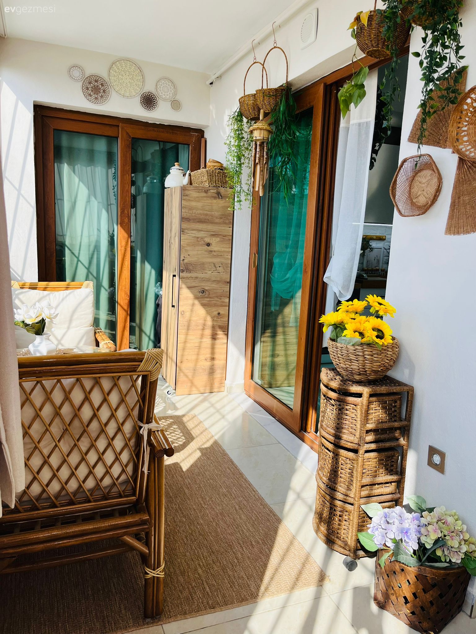 Bu Adana Evinde İskandinav ve Bohem Etkisi Hakim