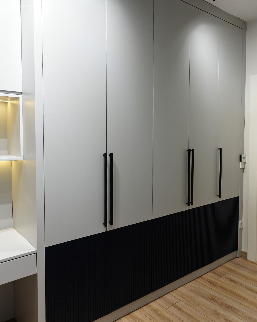 Özel yapım dolaplar, Dolap, Beyaz, Siyah