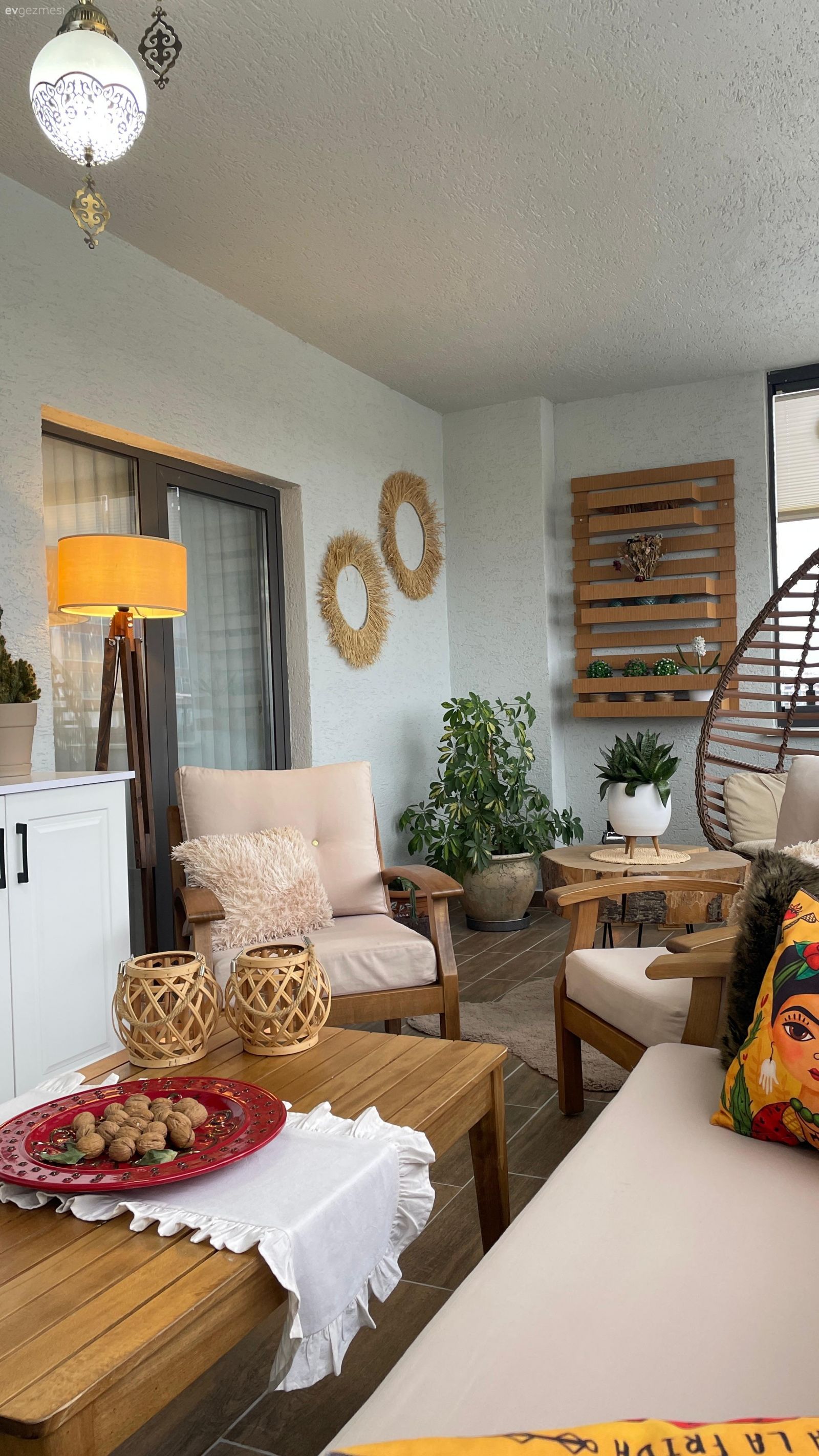 Bu Bayburt Evinde Farklı Tarzların Geçişine İzin Verilmiş