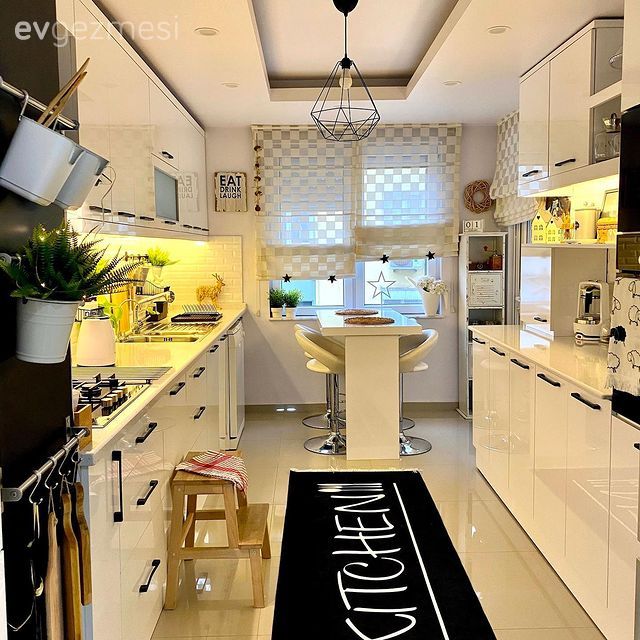 Bu Antalya Evinde Ferahlığın da Sıcaklığın da Ayarı Tam Kararında!