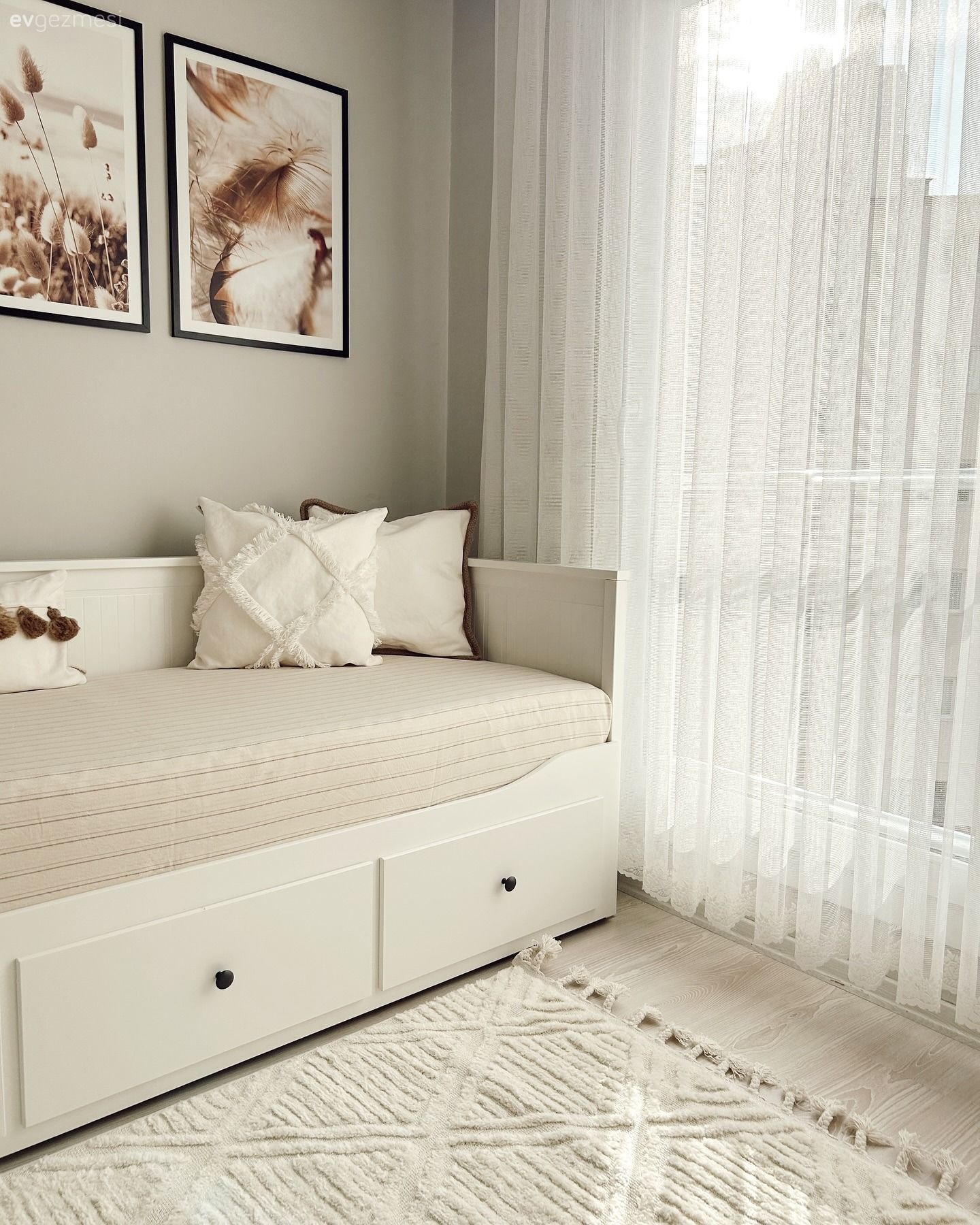 Alışıldık Tasarımları Seven Bu Evde Ferahlık ve Samimiyet Yan Yana