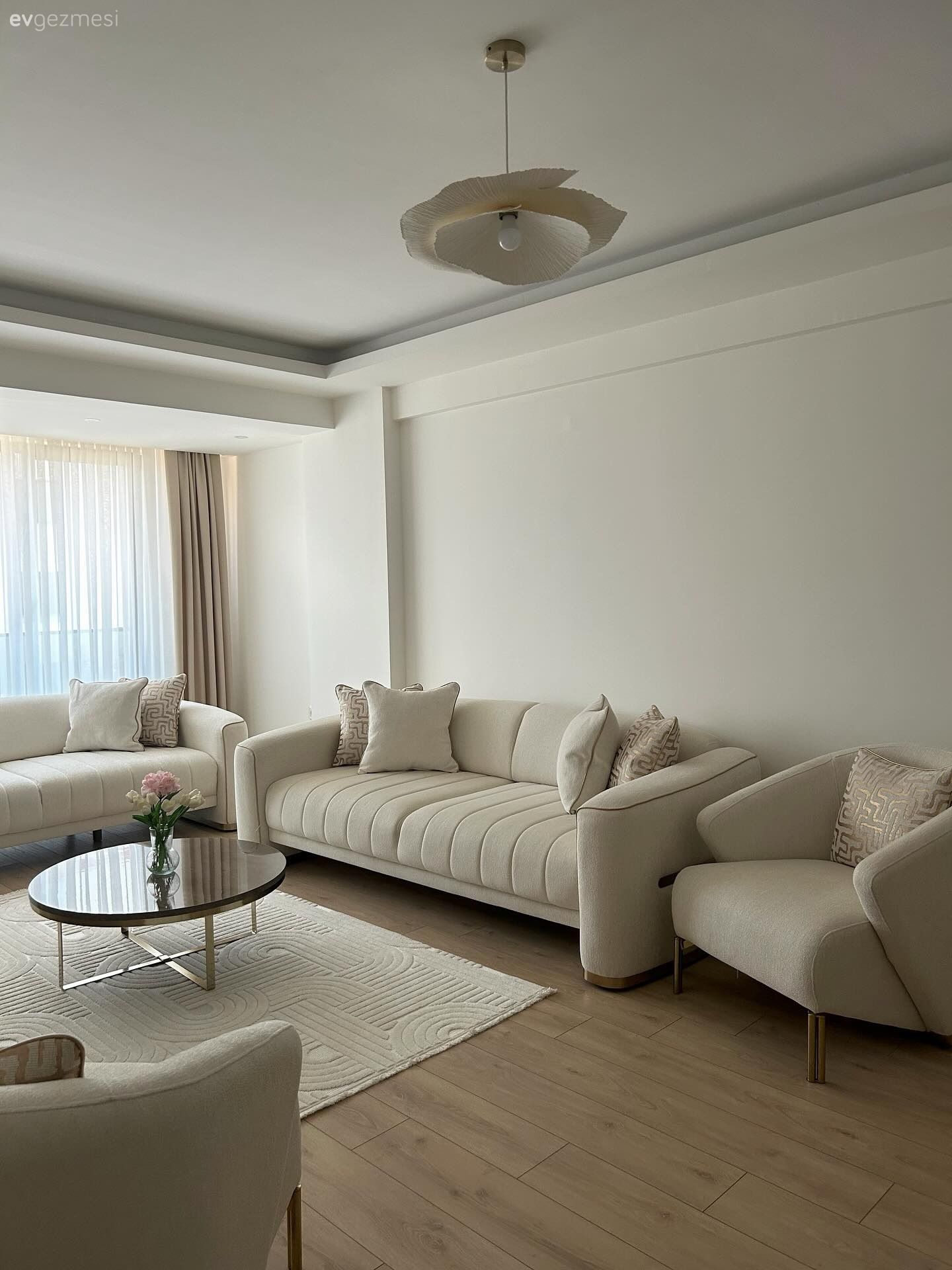 Bu Çanakkale Evi Modern ve Minimalizmin Karışımı