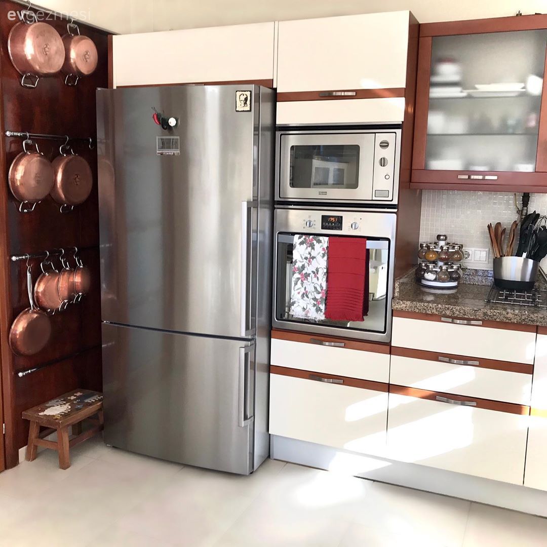 Bu İstanbul Evinin İçi Ayrı, Bahçesi Ayrı Bir Güzel