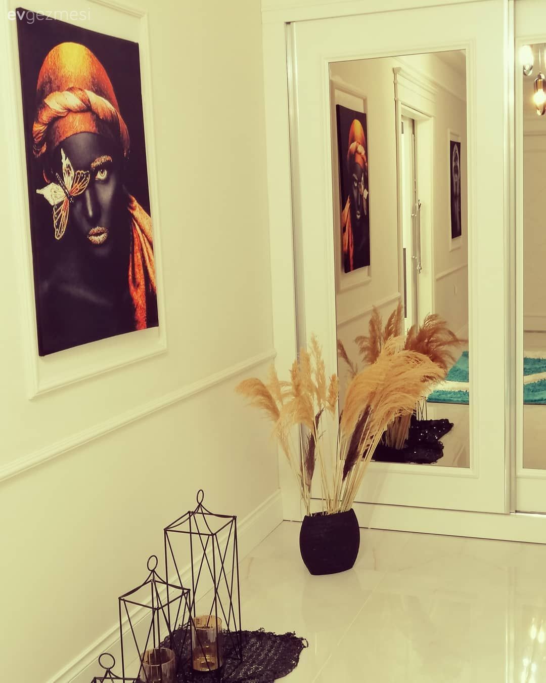 Antre, Tablo, Duvar dekorasyonu, Duvar çıtalama, Vazo, Ev Aksesuar, Fener, Pampas otu, Ayna kapaklı vestiyer, Ayna