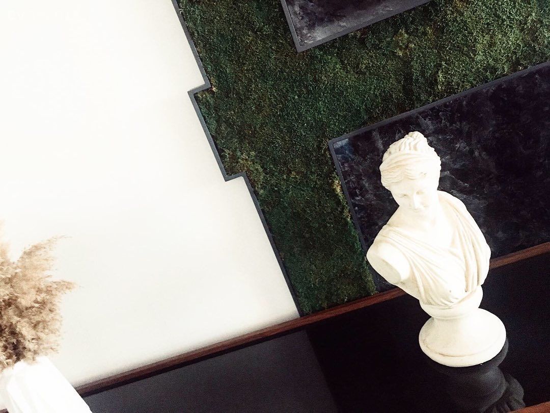 Konsol, Konsol üzeri dekoratif objeleri, Kahverengi, Siyah, Vazo, Ev Aksesuar, Duvar dekorasyonu