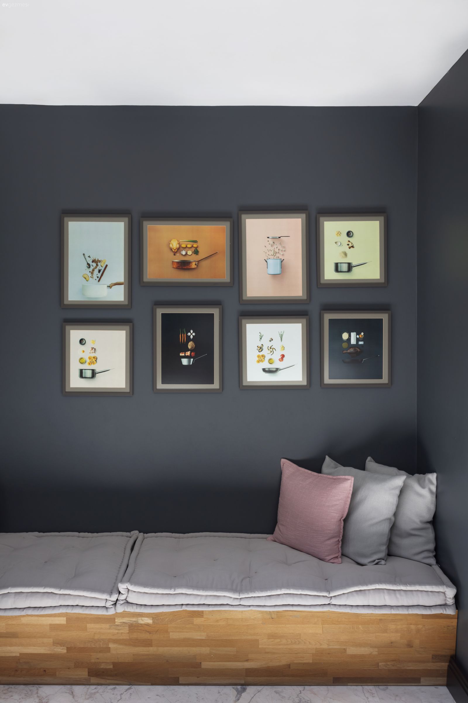 Antrasit duvar, Çerçeve, Sedir