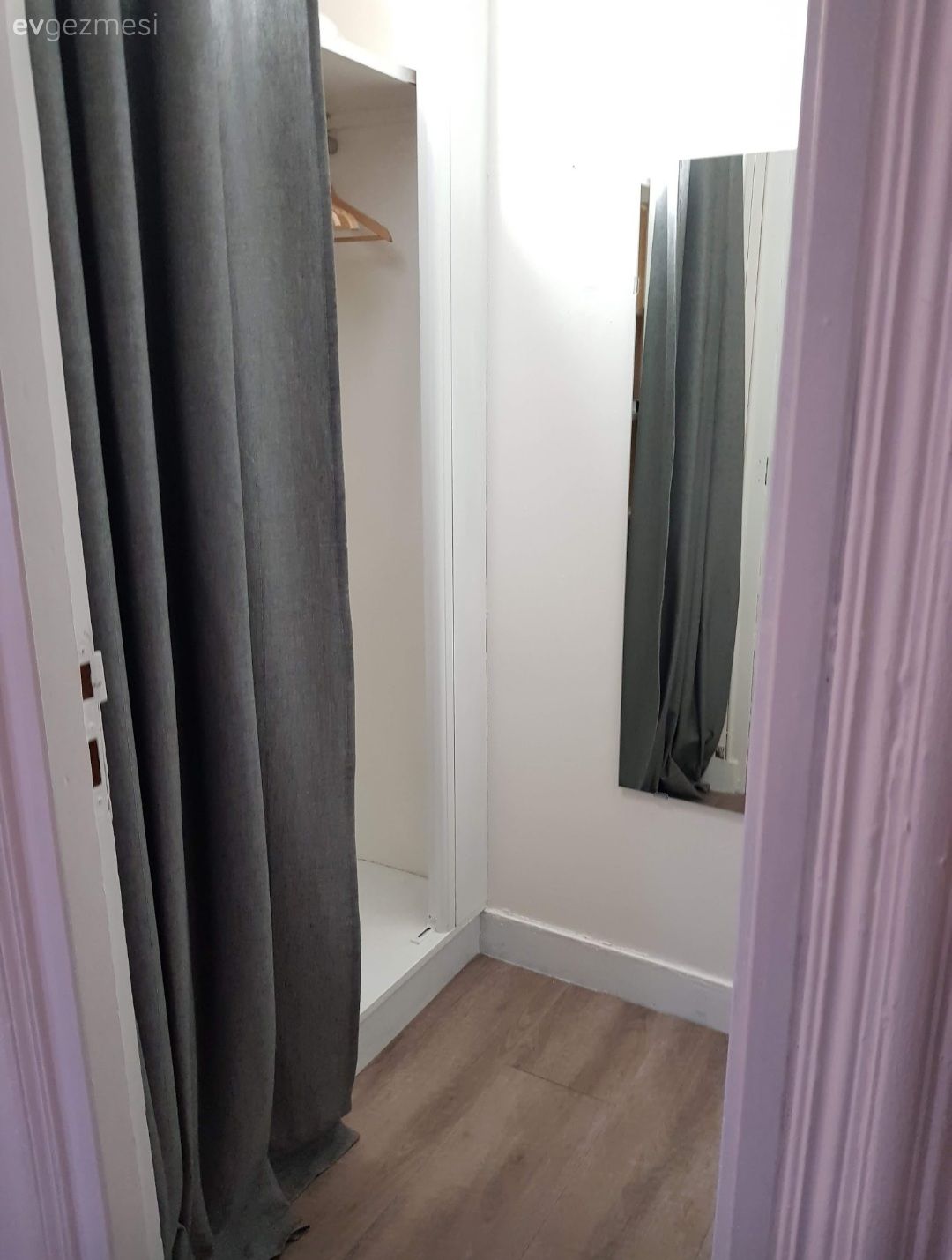 17 Metrekarelik Bu Dairenin İçinde Giyinme Odası Bile Var!