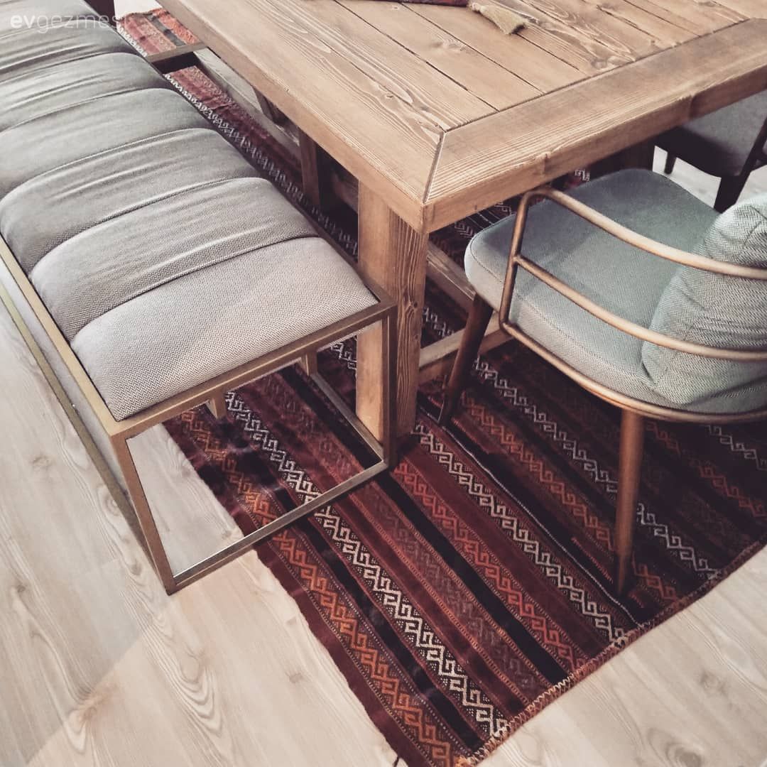 Gri, Bank, Sandalye, El dokuma halı, Halı, Kilim, Ahşap masa