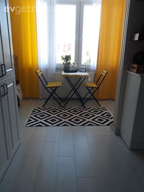 Balkonla Birleşen Bu Mutfak Yeni Haliyle Çok Ferah!